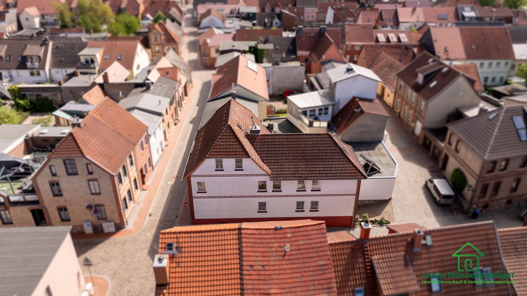 Prodej domu 376 m², pozemek 297 m², Kleiner Spiegelberg 7, Sternberg, Mecklenburg-Vorpommern Prodej domu 376 m², pozemek 297 m², Kleiner Spiegelberg 7, Sternberg, Mecklenburg-Vorpommern