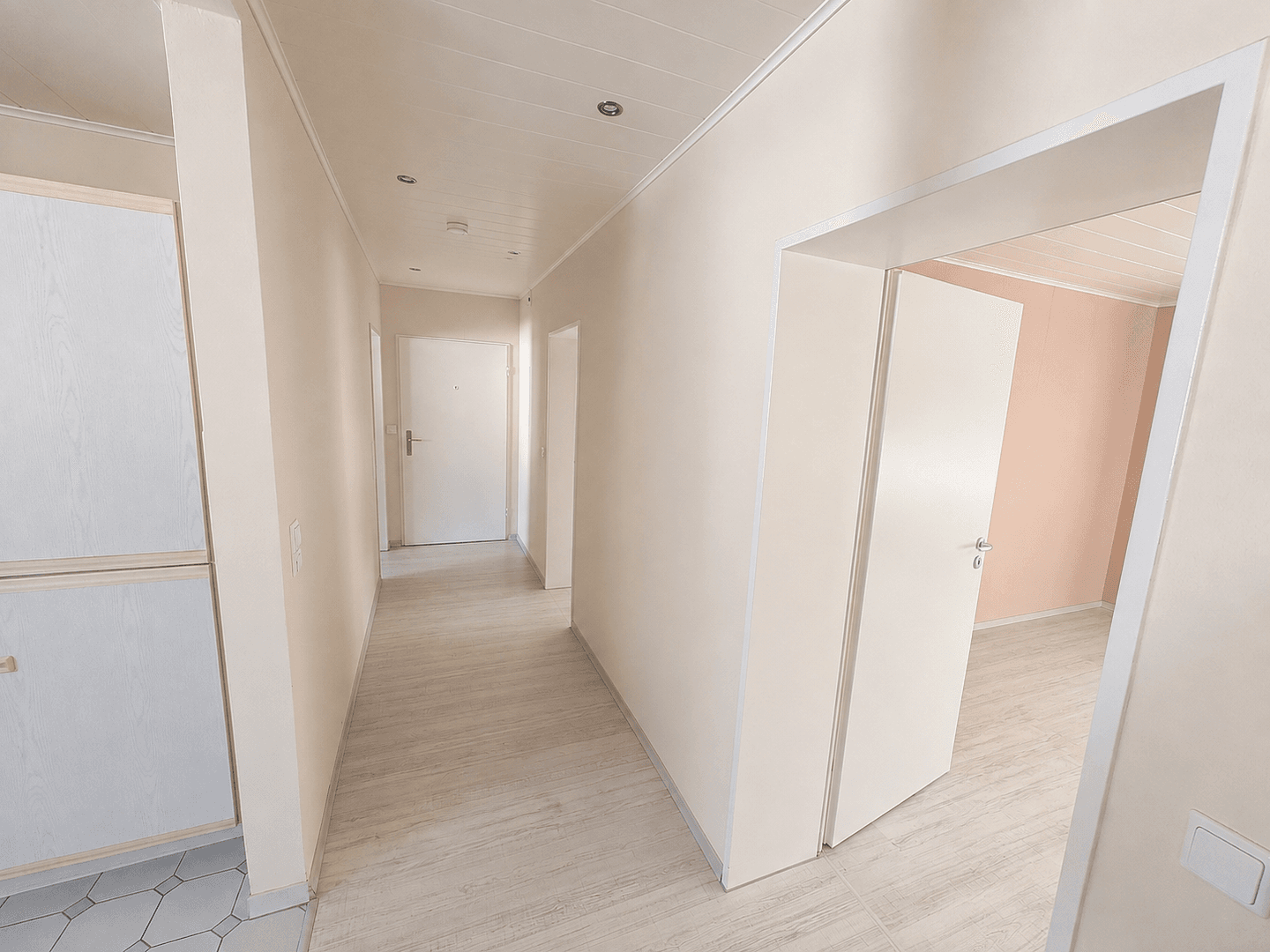 Prodej bytu 3+1 97 m², Plaggental 7, Büchen, Šlesvicko-Holštýnsko Prodej bytu 3+1 97 m², Plaggental 7, Büchen, Šlesvicko-Holštýnsko