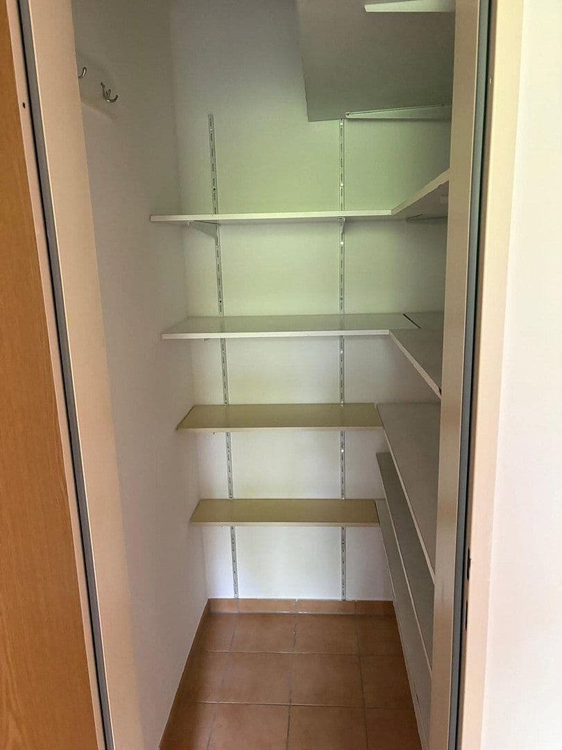 Pronájem bytu 1+kk 48 m², Fritz-Kortner-Bogen 21, München, Bavorsko Pronájem bytu 1+kk 48 m², Fritz-Kortner-Bogen 21, München, Bavorsko