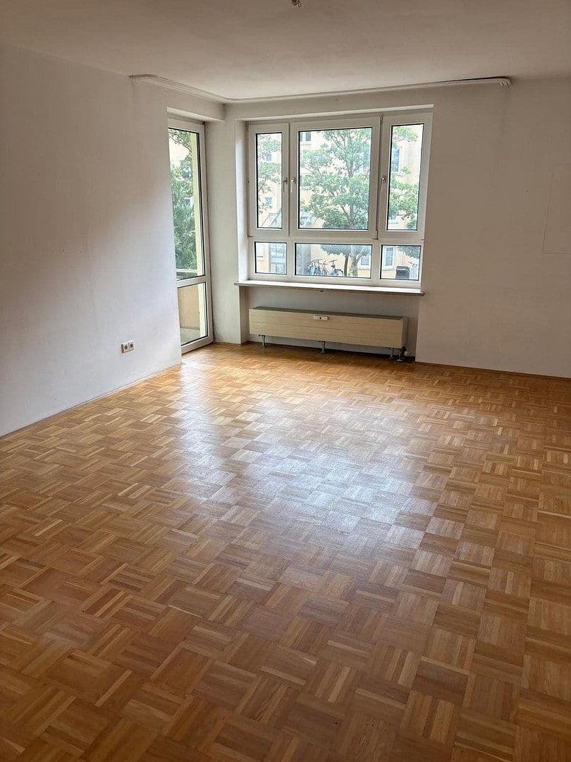 Pronájem bytu 3+1 81 m², Fritz-Kortner-Bogen 23, München, Bavorsko Pronájem bytu 3+1 81 m², Fritz-Kortner-Bogen 23, München, Bavorsko