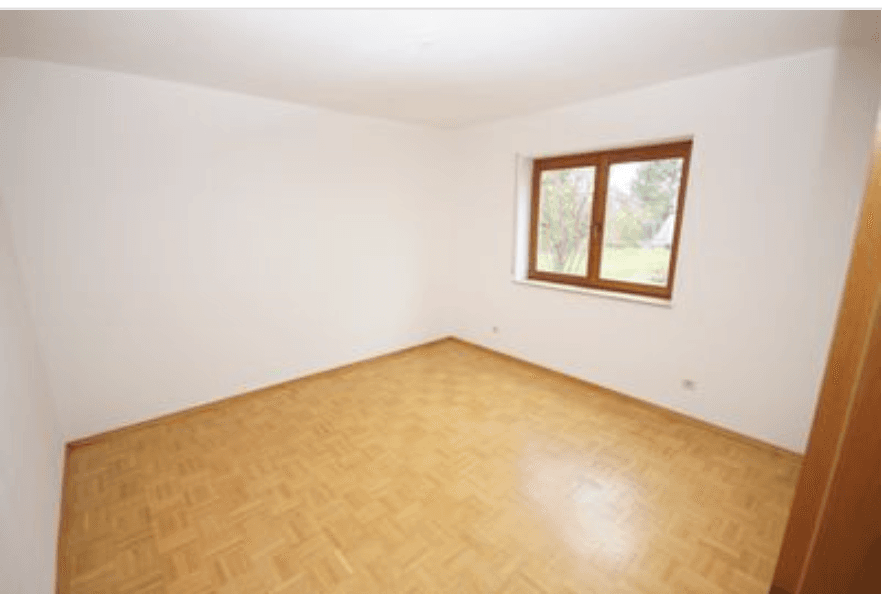 Pronájem bytu 3+1 80 m², Uhlandstrasse 32, Überlingen, Bádensko-Württembersko Pronájem bytu 3+1 80 m², Uhlandstrasse 32, Überlingen, Bádensko-Württembersko