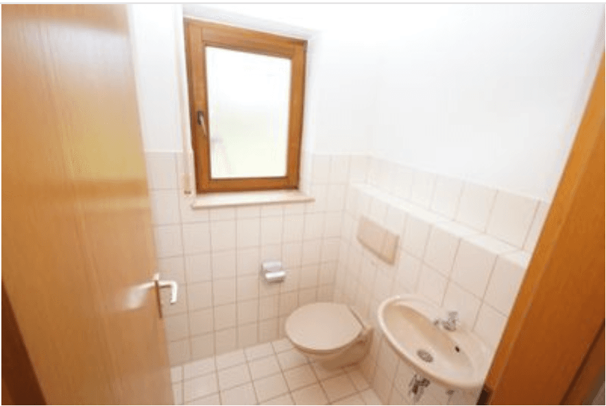 Pronájem bytu 3+1 80 m², Uhlandstrasse 32, Überlingen, Bádensko-Württembersko Pronájem bytu 3+1 80 m², Uhlandstrasse 32, Überlingen, Bádensko-Württembersko