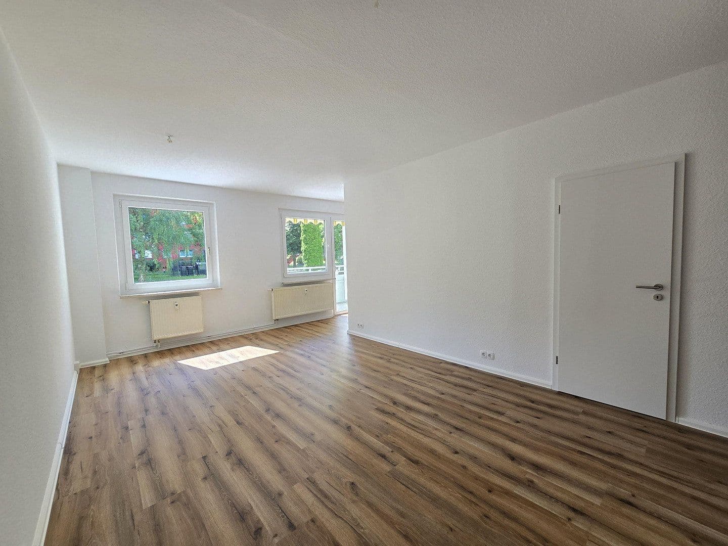 Pronájem bytu 3+1 69 m², Faleska Meinig Str. 12, Chemnitz, Sasko Pronájem bytu 3+1 69 m², Faleska Meinig Str. 12, Chemnitz, Sasko