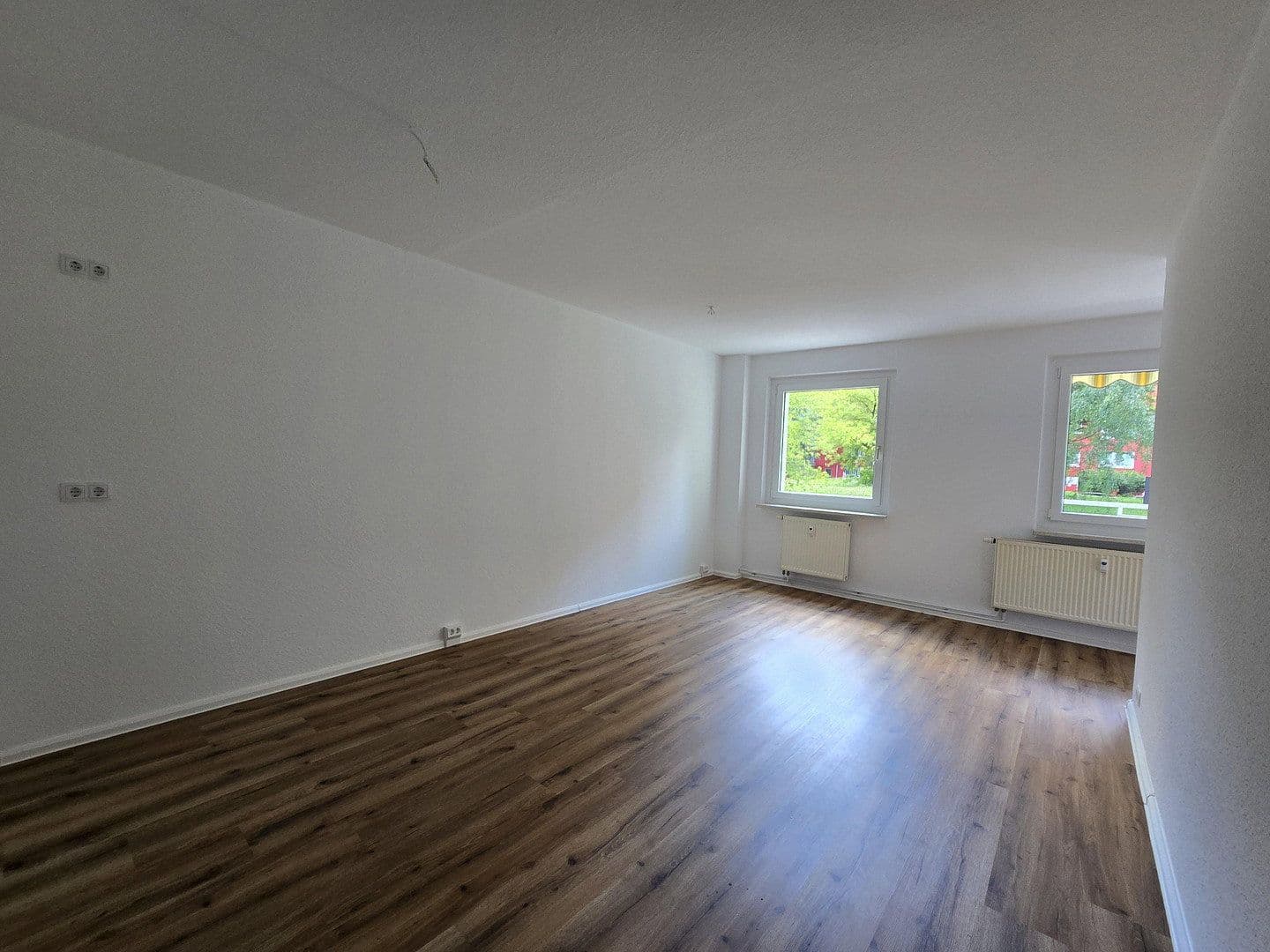 Pronájem bytu 3+1 69 m², Faleska Meinig Str. 12, Chemnitz, Sasko Pronájem bytu 3+1 69 m², Faleska Meinig Str. 12, Chemnitz, Sasko