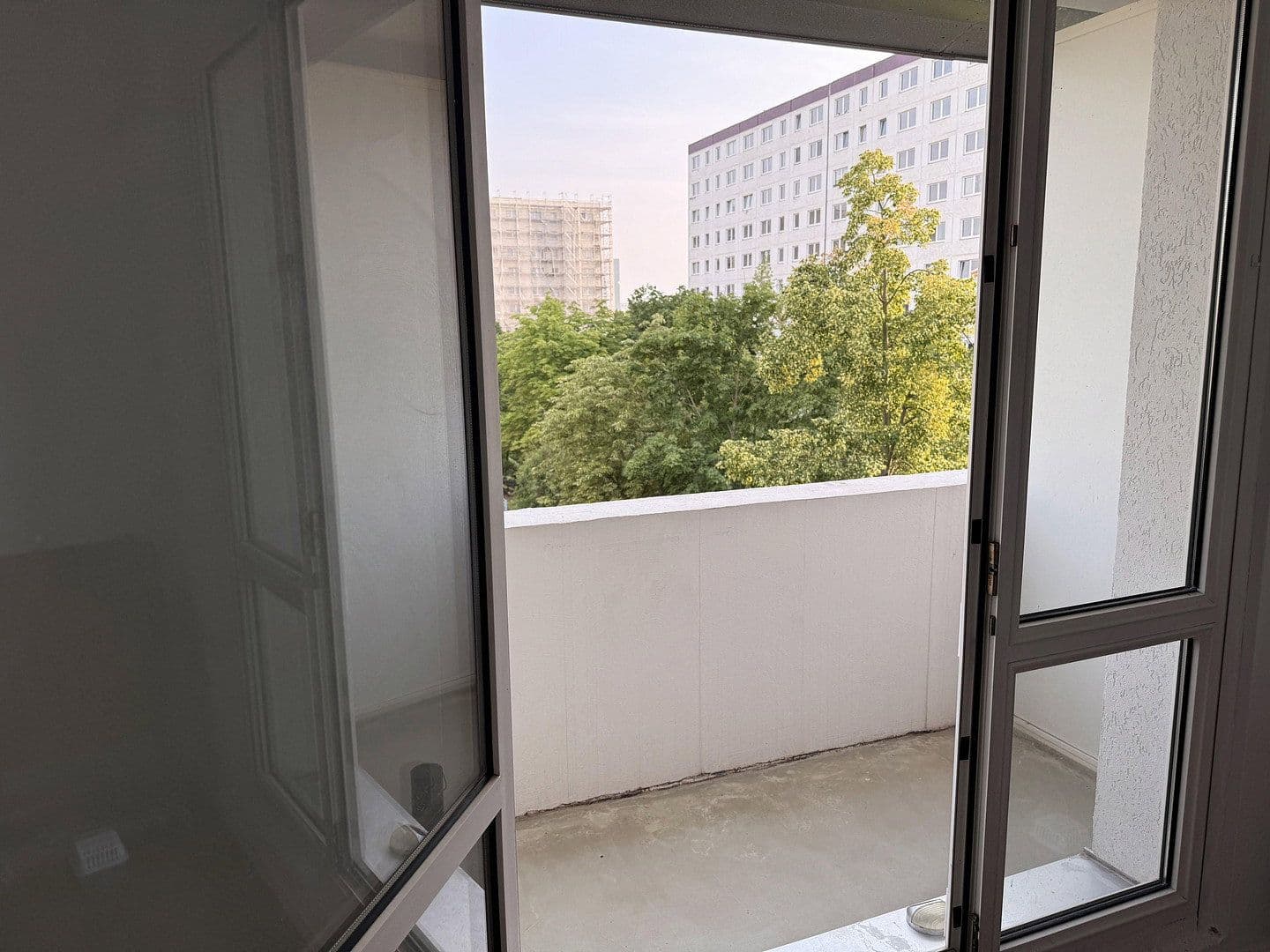 Pronájem bytu 3+1 57 m², Lise-Meitner-Straße 49, Halle (Saale), Sasko-Anhaltsko Pronájem bytu 3+1 57 m², Lise-Meitner-Straße 49, Halle (Saale), Sasko-Anhaltsko