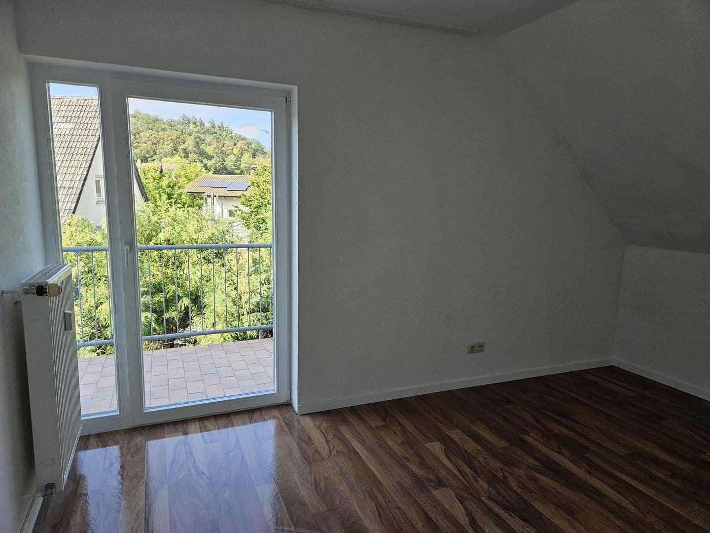 Pronájem bytu 3+1 84 m², Groß-Bieberau, Hessen Pronájem bytu 3+1 84 m², Groß-Bieberau, Hessen