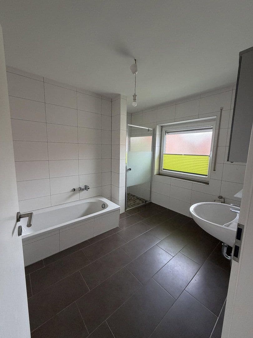 Pronájem domu 83 m², pozemek 298 m², Weener, Dolní Sasko Pronájem domu 83 m², pozemek 298 m², Weener, Dolní Sasko