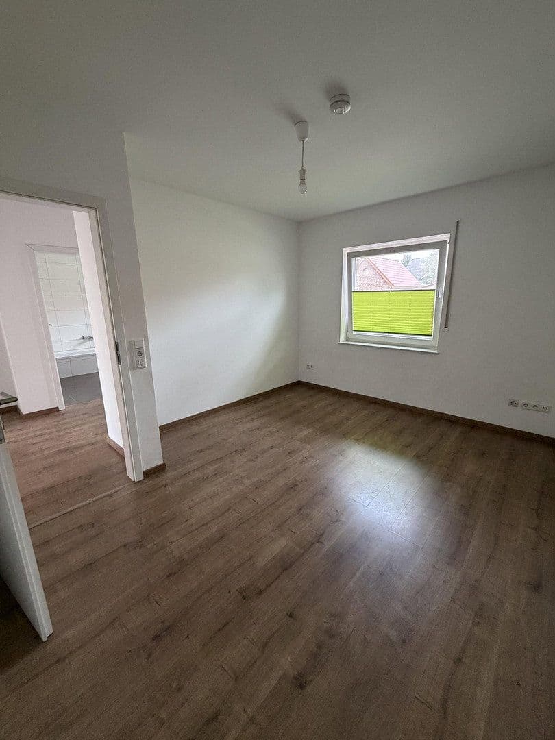Pronájem domu 83 m², pozemek 298 m², Weener, Dolní Sasko Pronájem domu 83 m², pozemek 298 m², Weener, Dolní Sasko
