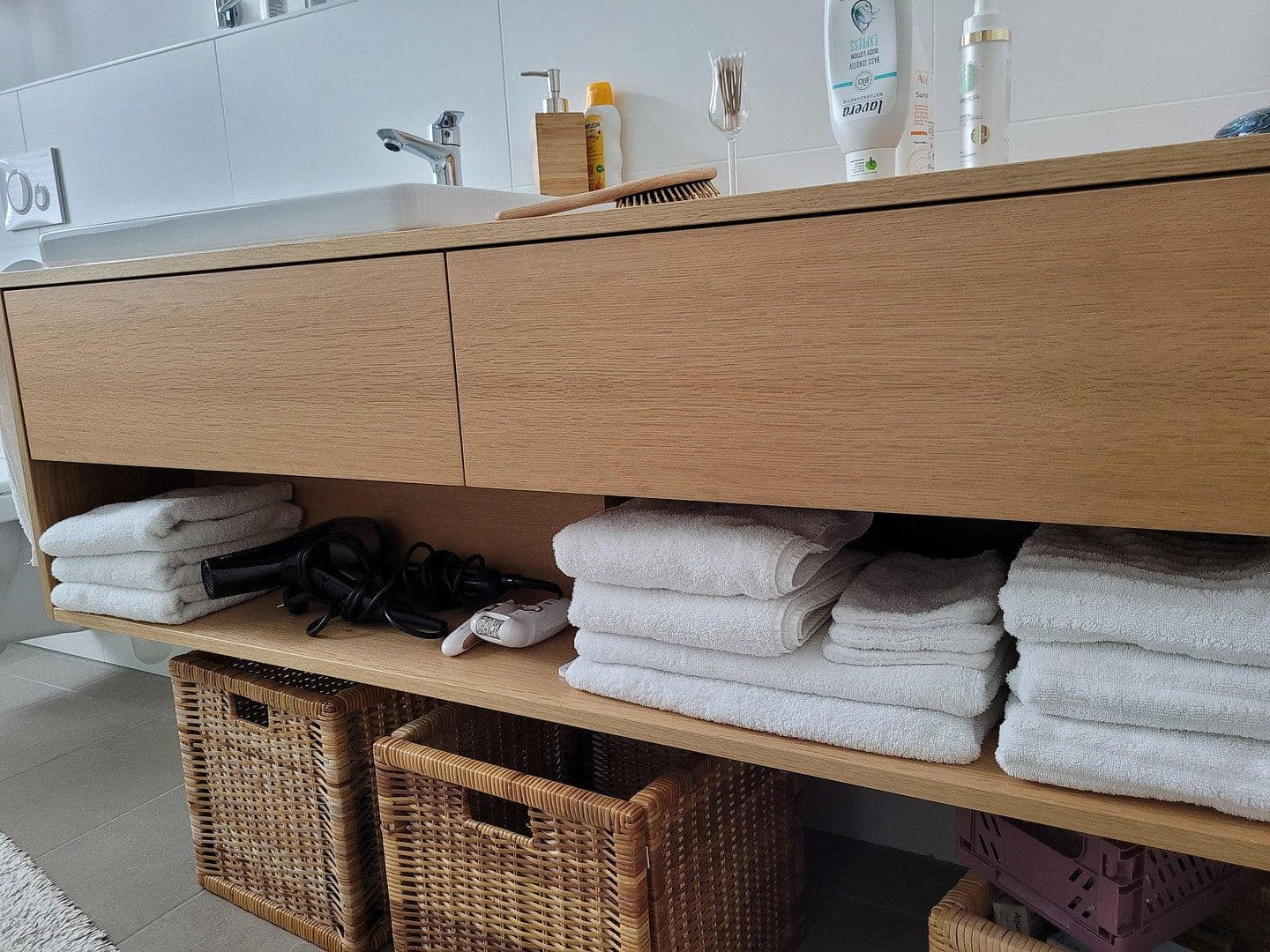 Pronájem bytu 3+1 80 m², Pfarrer-Fellner-Straße 7, Korschenbroich, Severní Porýní-Vestfálsko Pronájem bytu 3+1 80 m², Pfarrer-Fellner-Straße 7, Korschenbroich, Severní Porýní-Vestfálsko