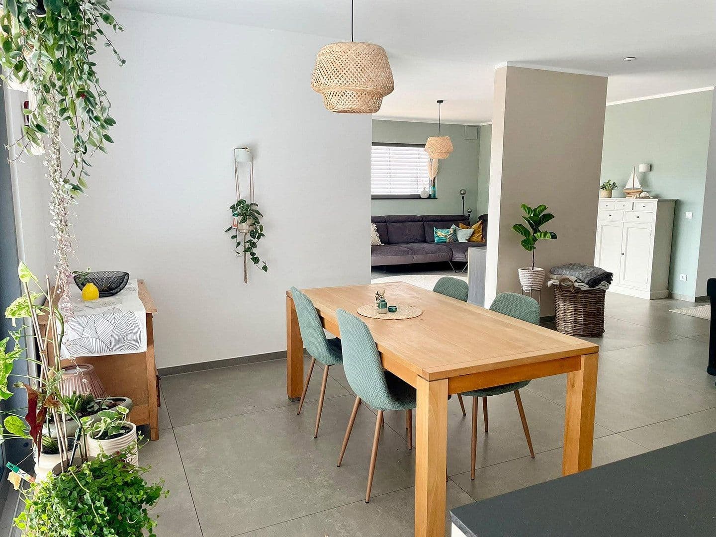 Prodej domu 238 m², pozemek 591 m², weiße Erde 35, Euskirchen, Severní Porýní-Vestfálsko Prodej domu 238 m², pozemek 591 m², weiße Erde 35, Euskirchen, Severní Porýní-Vestfálsko