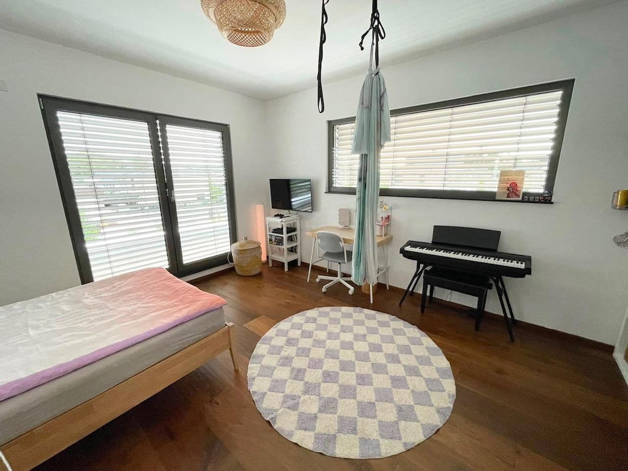 Prodej domu 238 m², pozemek 591 m², weiße Erde 35, Euskirchen, Severní Porýní-Vestfálsko Prodej domu 238 m², pozemek 591 m², weiße Erde 35, Euskirchen, Severní Porýní-Vestfálsko