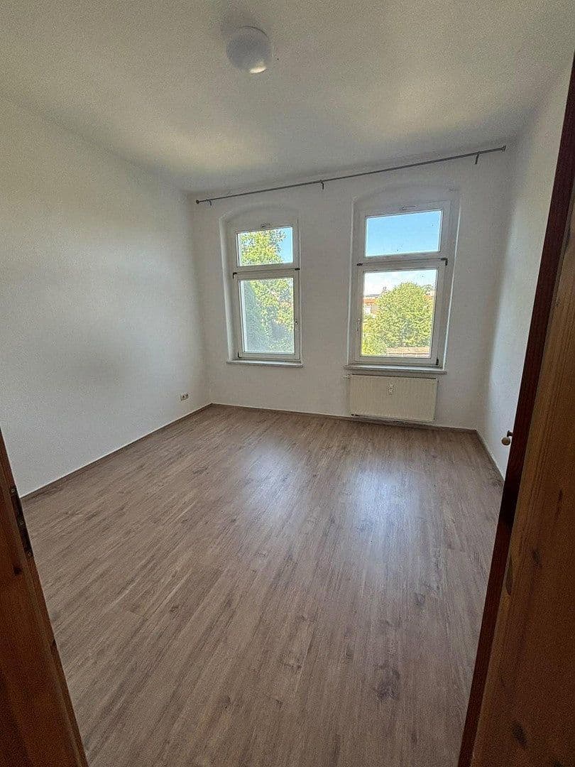 Prodej domu 508 m², pozemek 440 m², Sachsenstr. 23, Frankenberg/Sachsen, Sasko Prodej domu 508 m², pozemek 440 m², Sachsenstr. 23, Frankenberg/Sachsen, Sasko