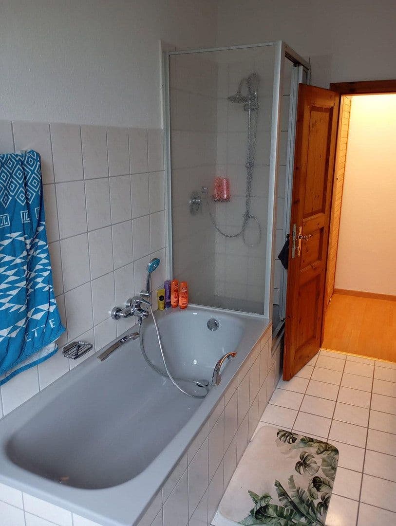 Prodej domu 508 m², pozemek 440 m², Sachsenstr. 23, Frankenberg/Sachsen, Sasko Prodej domu 508 m², pozemek 440 m², Sachsenstr. 23, Frankenberg/Sachsen, Sasko