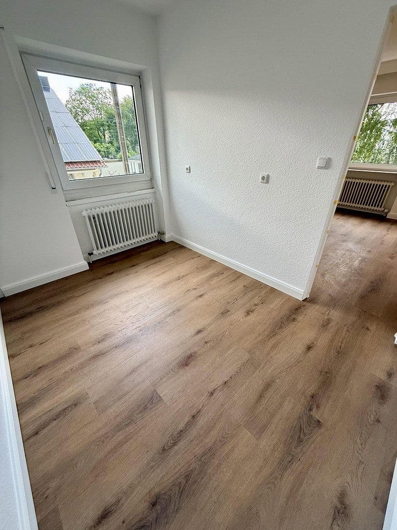 Pronájem bytu 3+1 102 m², Wiesbaden, Hessen Pronájem bytu 3+1 102 m², Wiesbaden, Hessen