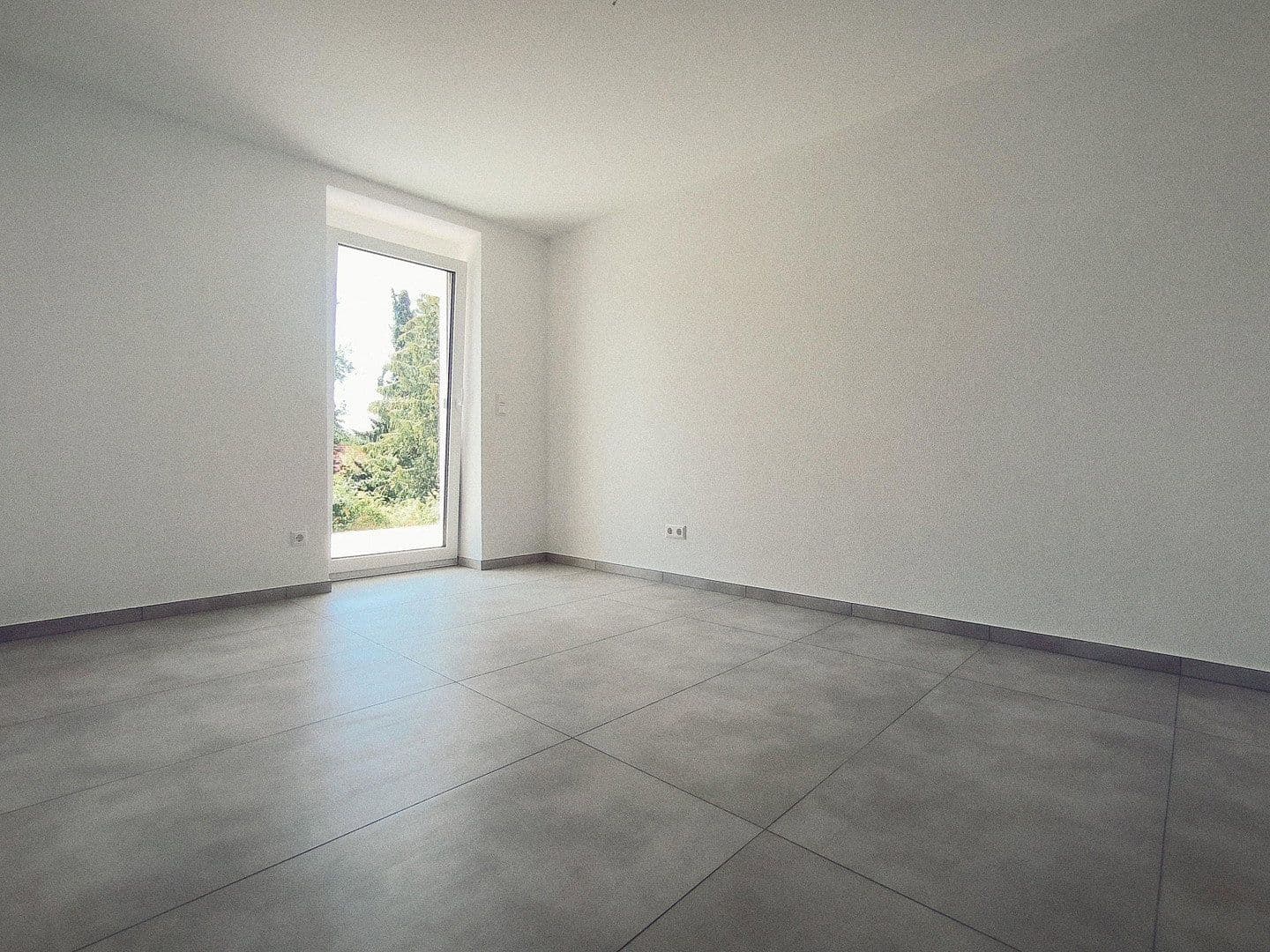 Pronájem bytu 4+1 100 m², Brigachtal, Bádensko-Württembersko Pronájem bytu 4+1 100 m², Brigachtal, Bádensko-Württembersko