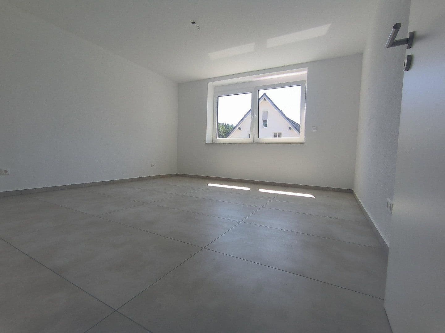 Pronájem bytu 4+1 100 m², Brigachtal, Bádensko-Württembersko Pronájem bytu 4+1 100 m², Brigachtal, Bádensko-Württembersko