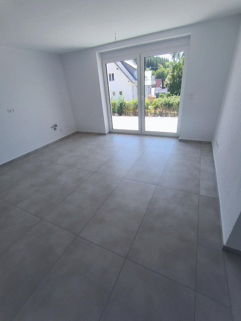 Pronájem bytu 4+1 100 m², Brigachtal, Bádensko-Württembersko Pronájem bytu 4+1 100 m², Brigachtal, Bádensko-Württembersko