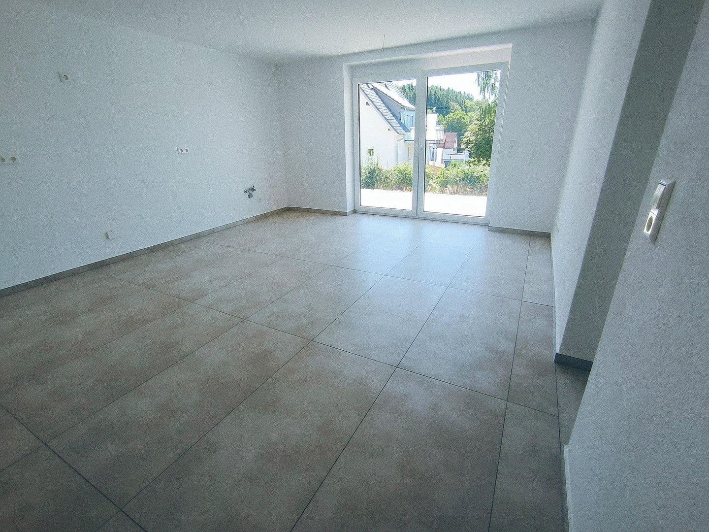 Pronájem bytu 4+1 100 m², Brigachtal, Bádensko-Württembersko Pronájem bytu 4+1 100 m², Brigachtal, Bádensko-Württembersko