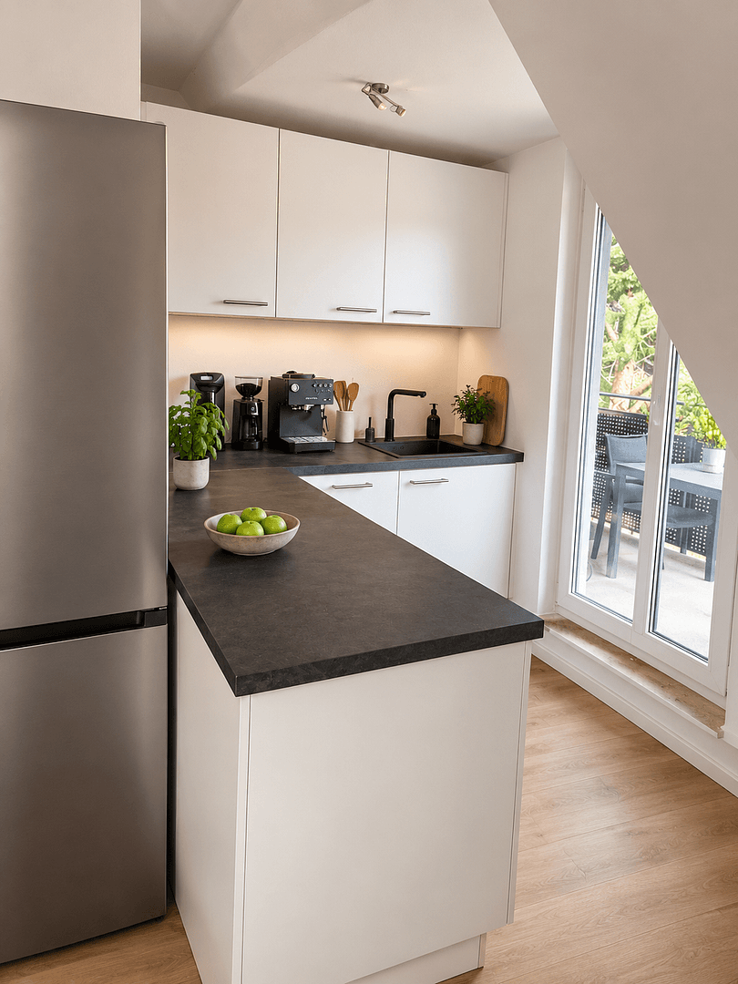 Pronájem bytu 1+kk 39 m², Aschheimer Straße 8, Feldkirchen, Bavorsko Pronájem bytu 1+kk 39 m², Aschheimer Straße 8, Feldkirchen, Bavorsko