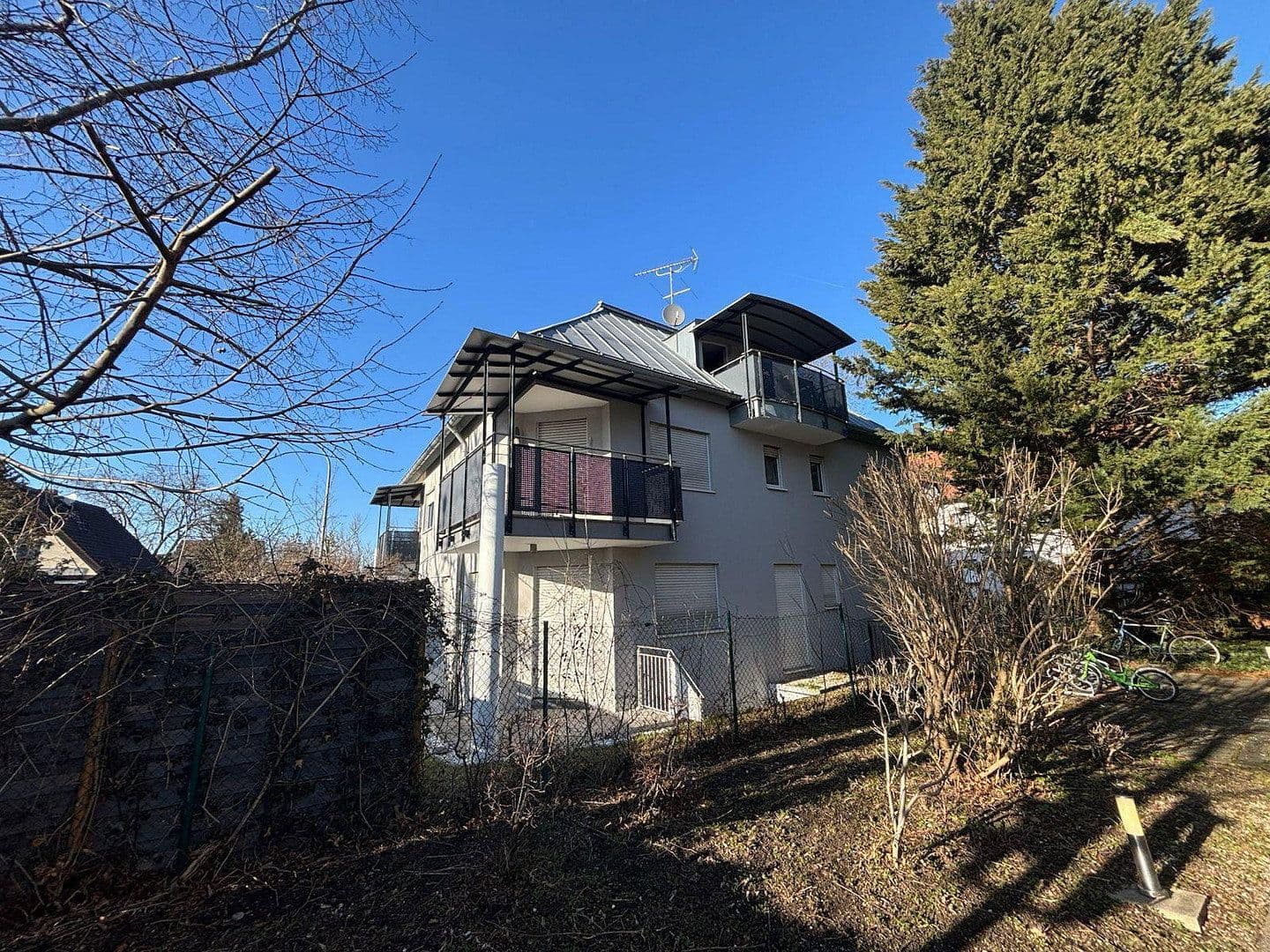 Pronájem bytu 1+kk 39 m², Aschheimer Straße 8, Feldkirchen, Bavorsko Pronájem bytu 1+kk 39 m², Aschheimer Straße 8, Feldkirchen, Bavorsko