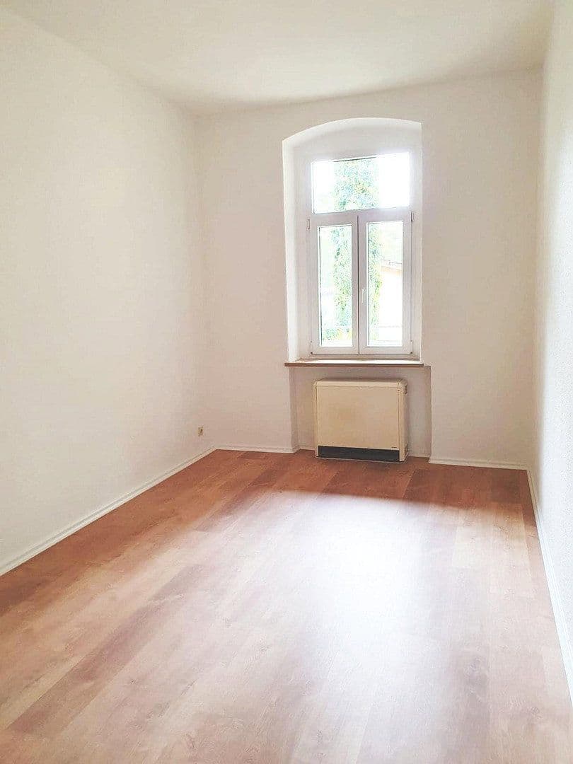 Pronájem bytu 2+1 55 m², Augustusburger Straße 54, Flöha, Sasko Pronájem bytu 2+1 55 m², Augustusburger Straße 54, Flöha, Sasko