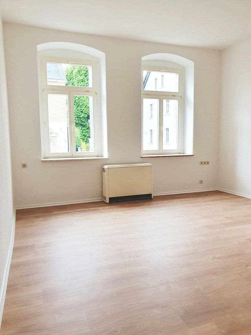 Pronájem bytu 2+1 55 m², Augustusburger Straße 54, Flöha, Sasko Pronájem bytu 2+1 55 m², Augustusburger Straße 54, Flöha, Sasko