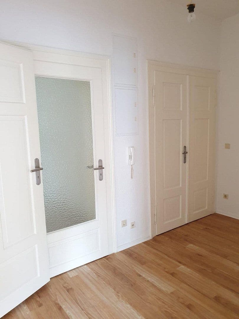 Pronájem bytu 2+1 55 m², Augustusburger Straße 54, Flöha, Sasko Pronájem bytu 2+1 55 m², Augustusburger Straße 54, Flöha, Sasko