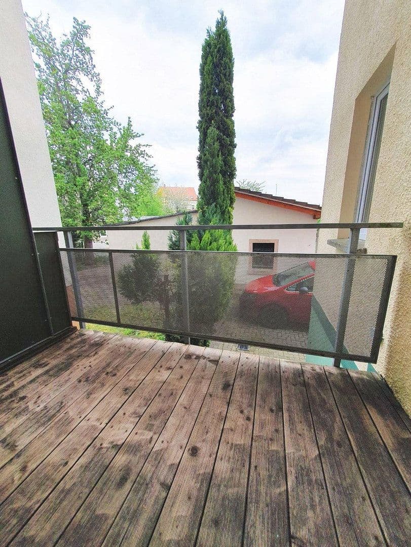 Pronájem bytu 2+1 55 m², Augustusburger Straße 54, Flöha, Sasko Pronájem bytu 2+1 55 m², Augustusburger Straße 54, Flöha, Sasko
