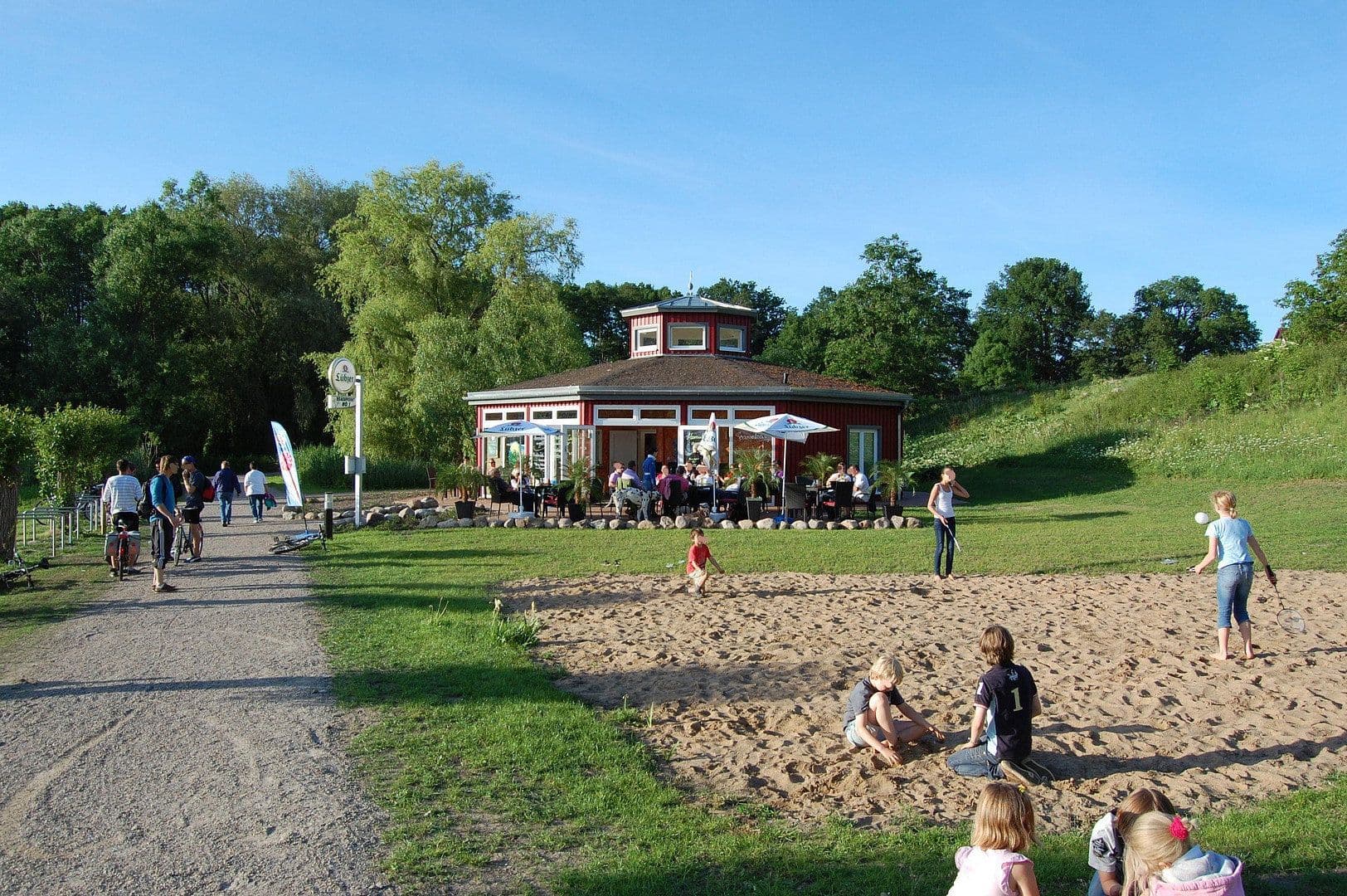 Prodej domu 91 m², pozemek 295 m², Katzenberg 29, Zislow, Mecklenburg-Vorpommern Prodej domu 91 m², pozemek 295 m², Katzenberg 29, Zislow, Mecklenburg-Vorpommern