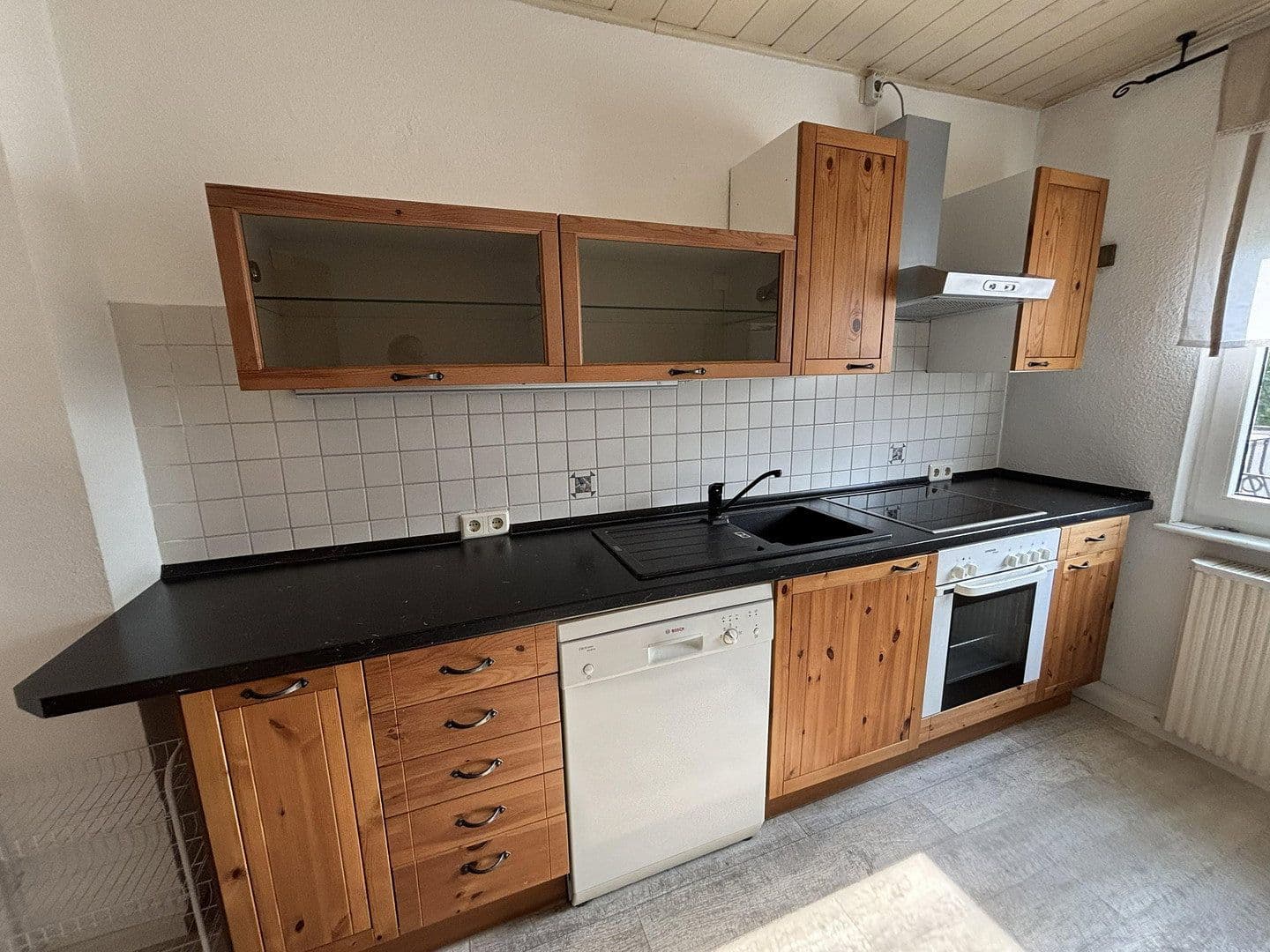 Pronájem bytu 3+1 90 m², Peine, Dolní Sasko Pronájem bytu 3+1 90 m², Peine, Dolní Sasko