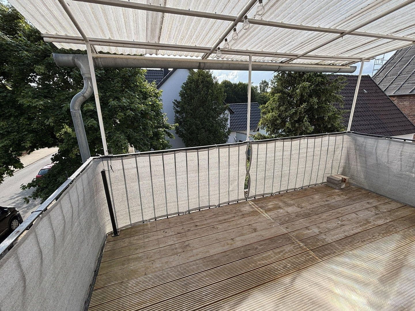 Pronájem bytu 3+1 90 m², Peine, Dolní Sasko Pronájem bytu 3+1 90 m², Peine, Dolní Sasko