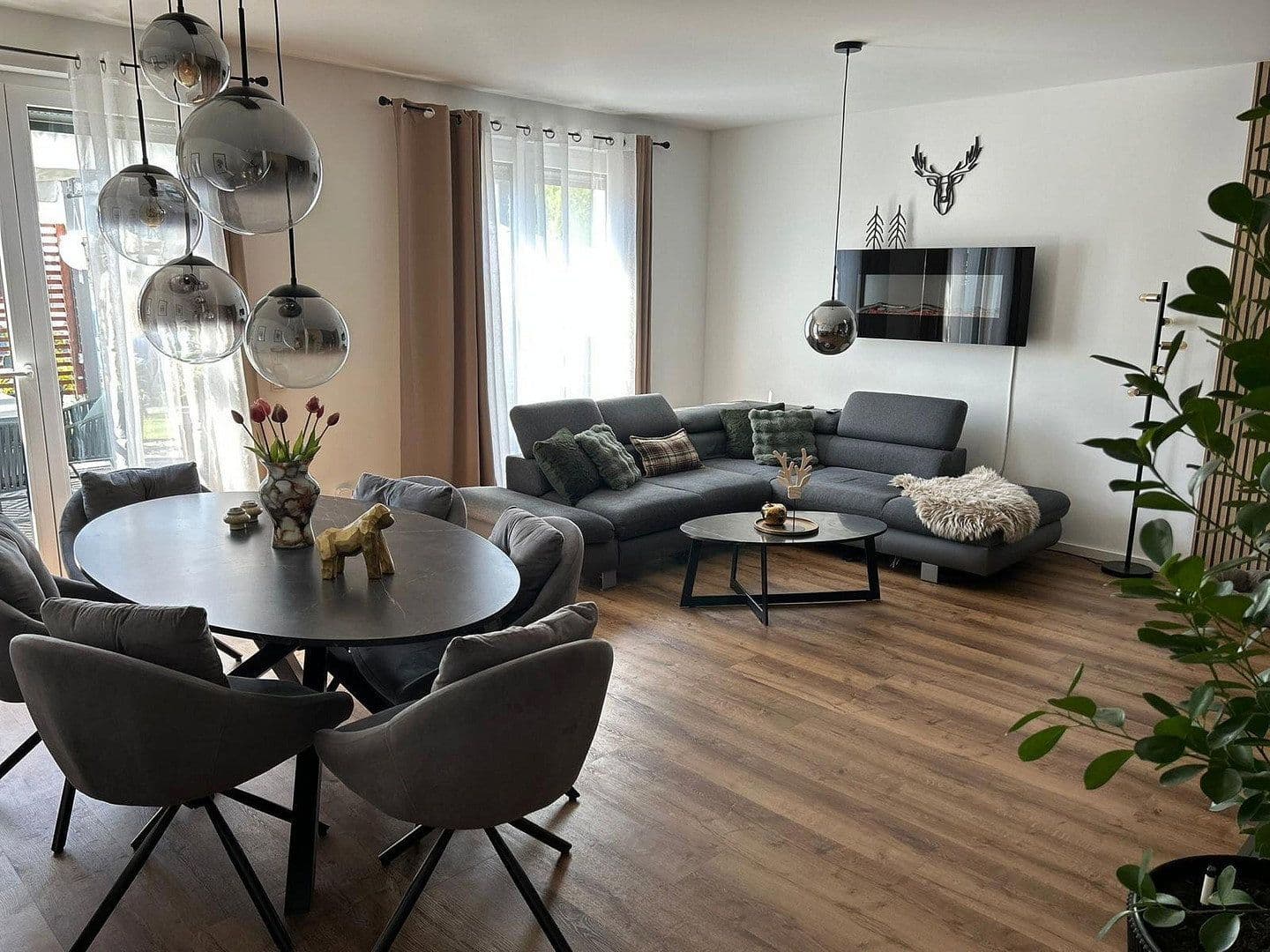 Pronájem domu 125 m², pozemek 337 m², Rehberge 27, Biederitz, Sasko-Anhaltsko Pronájem domu 125 m², pozemek 337 m², Rehberge 27, Biederitz, Sasko-Anhaltsko
