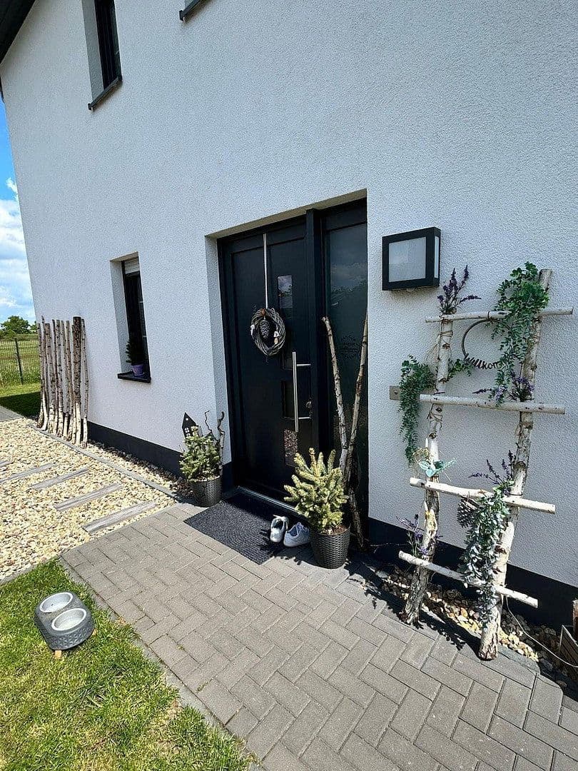 Pronájem domu 125 m², pozemek 337 m², Rehberge 27, Biederitz, Sasko-Anhaltsko Pronájem domu 125 m², pozemek 337 m², Rehberge 27, Biederitz, Sasko-Anhaltsko