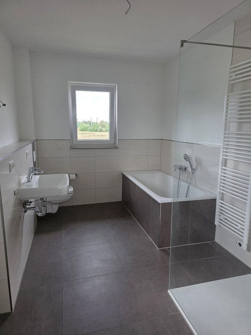 Pronájem domu 125 m², pozemek 337 m², Rehberge 27, Biederitz, Sasko-Anhaltsko Pronájem domu 125 m², pozemek 337 m², Rehberge 27, Biederitz, Sasko-Anhaltsko
