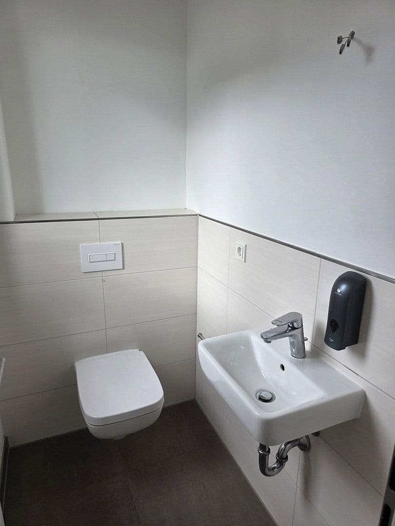 Pronájem domu 125 m², pozemek 337 m², Rehberge 27, Biederitz, Sasko-Anhaltsko Pronájem domu 125 m², pozemek 337 m², Rehberge 27, Biederitz, Sasko-Anhaltsko