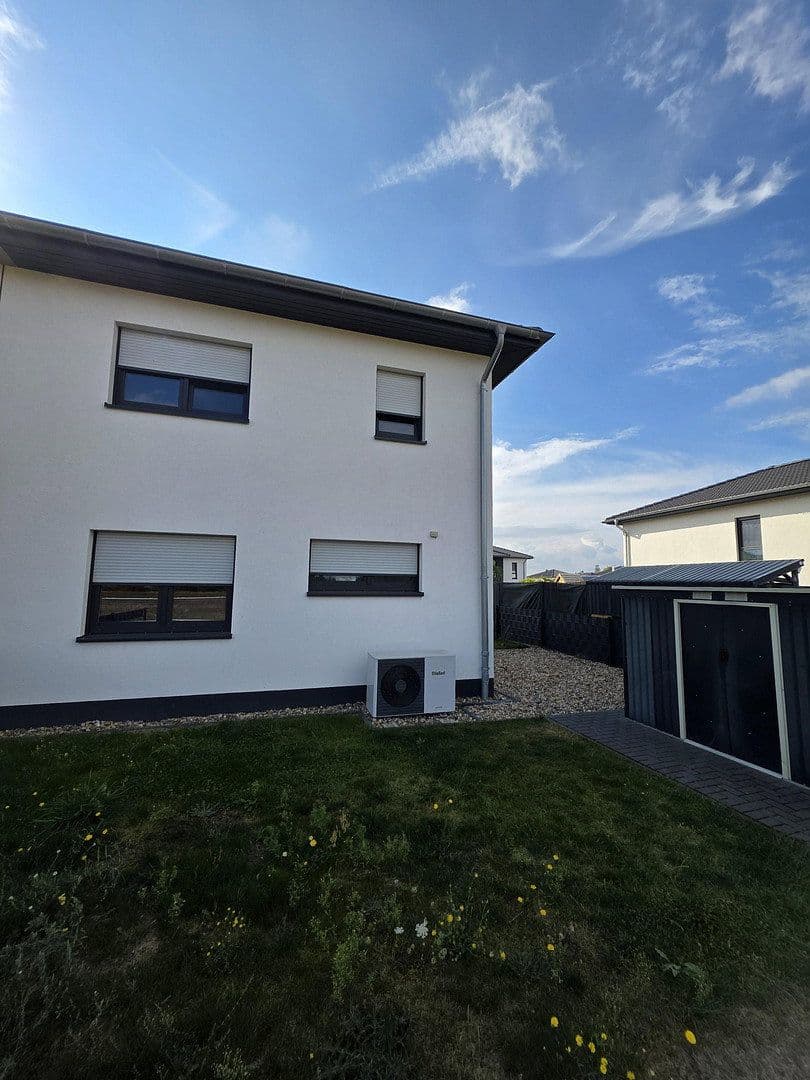 Pronájem domu 125 m², pozemek 337 m², Rehberge 27, Biederitz, Sasko-Anhaltsko Pronájem domu 125 m², pozemek 337 m², Rehberge 27, Biederitz, Sasko-Anhaltsko