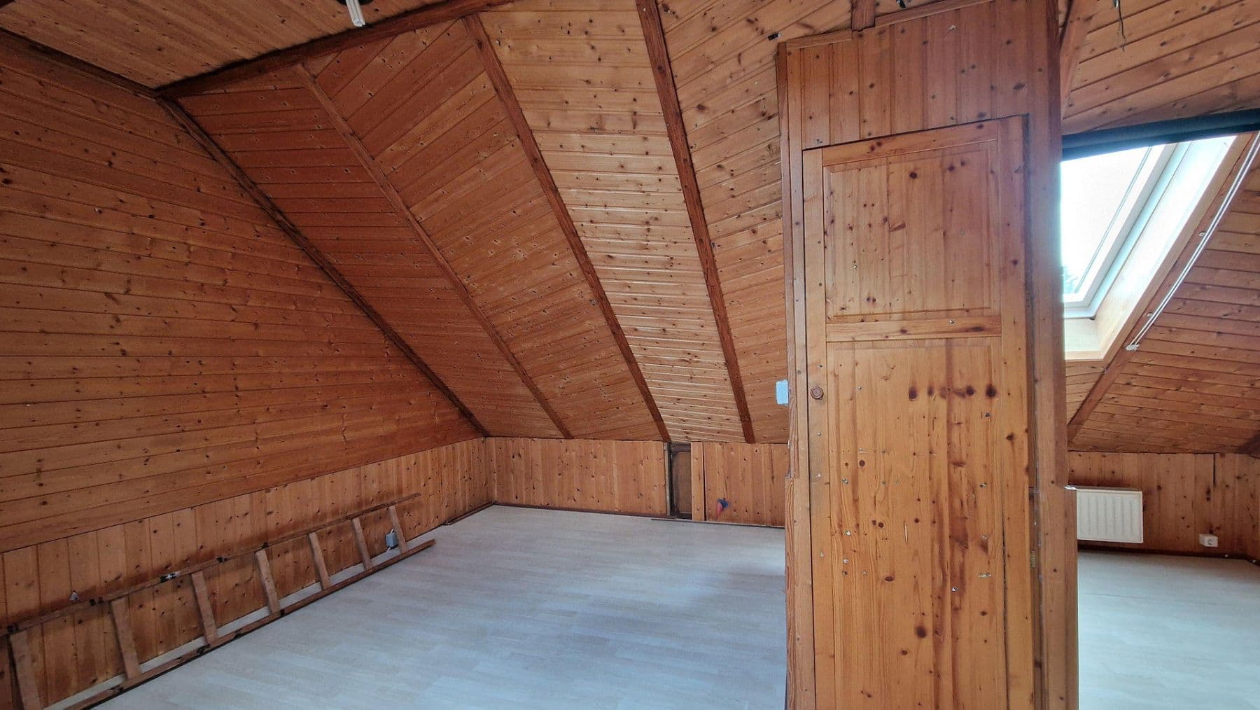 Prodej domu 120 m², pozemek 340 m², Berlin, Berlín Prodej domu 120 m², pozemek 340 m², Berlin, Berlín