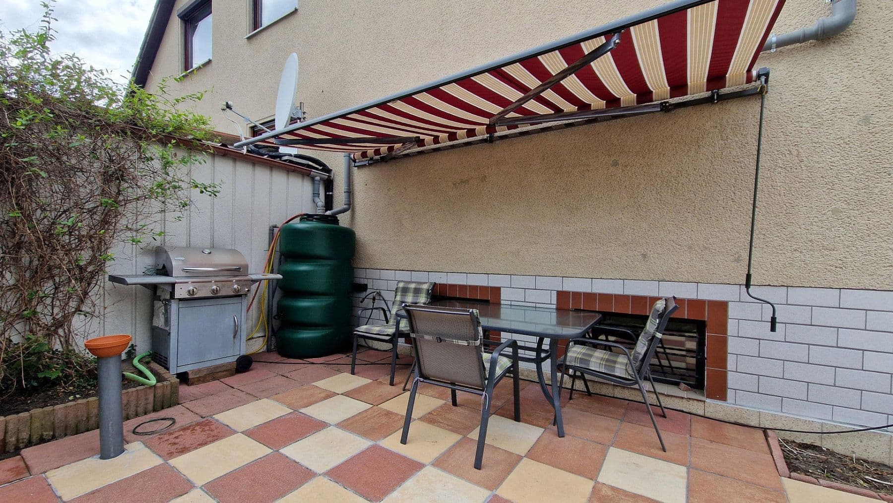 Prodej domu 120 m², pozemek 340 m², Berlin, Berlín Prodej domu 120 m², pozemek 340 m², Berlin, Berlín