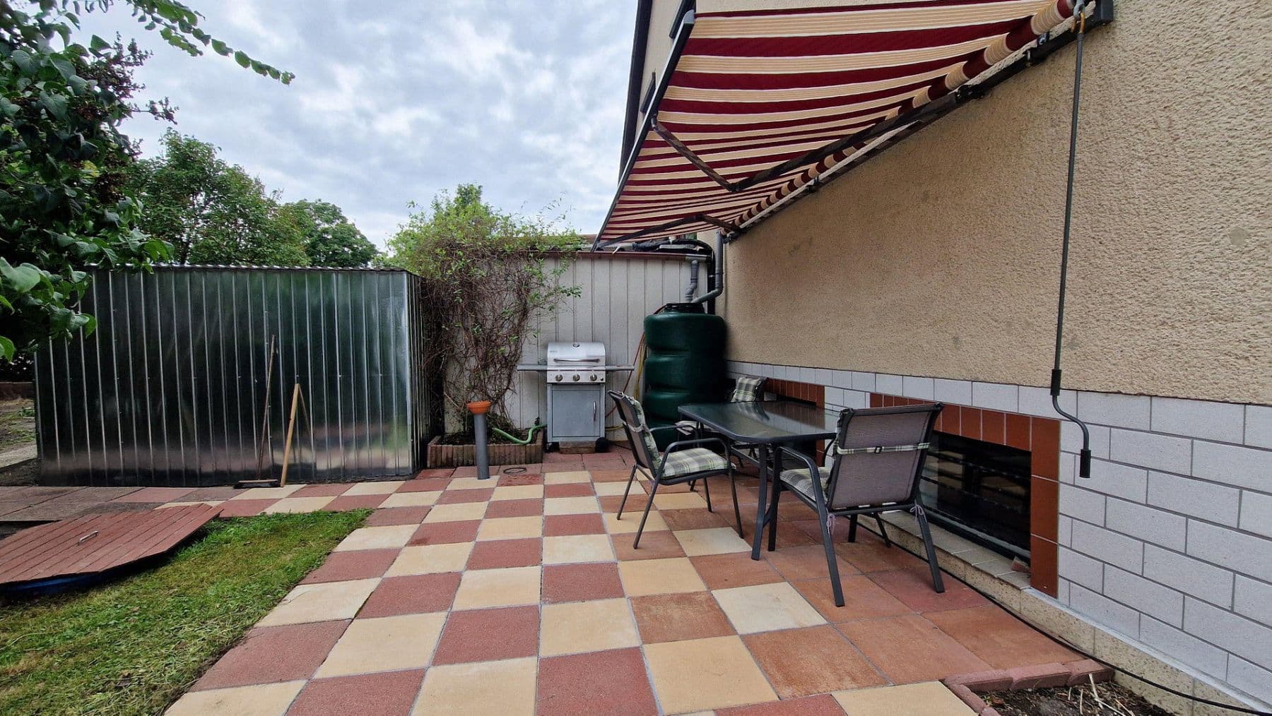Prodej domu 120 m², pozemek 340 m², Berlin, Berlín Prodej domu 120 m², pozemek 340 m², Berlin, Berlín