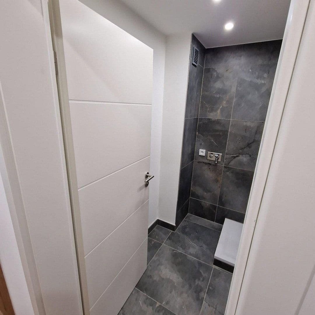 Pronájem bytu 1+1 30 m², Rudolfstraße 1, Planegg, Bavorsko Pronájem bytu 1+1 30 m², Rudolfstraße 1, Planegg, Bavorsko
