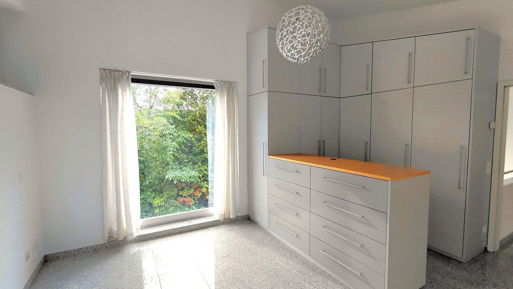 Prodej domu 161 m², pozemek 424 m², Berlin, Berlín Prodej domu 161 m², pozemek 424 m², Berlin, Berlín