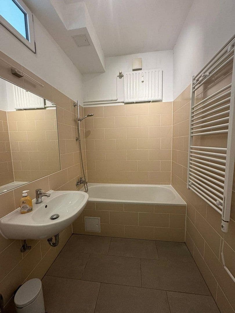 Pronájem bytu 2+1 56 m², Stettiner Straße 30, Berlin, Berlín Pronájem bytu 2+1 56 m², Stettiner Straße 30, Berlin, Berlín