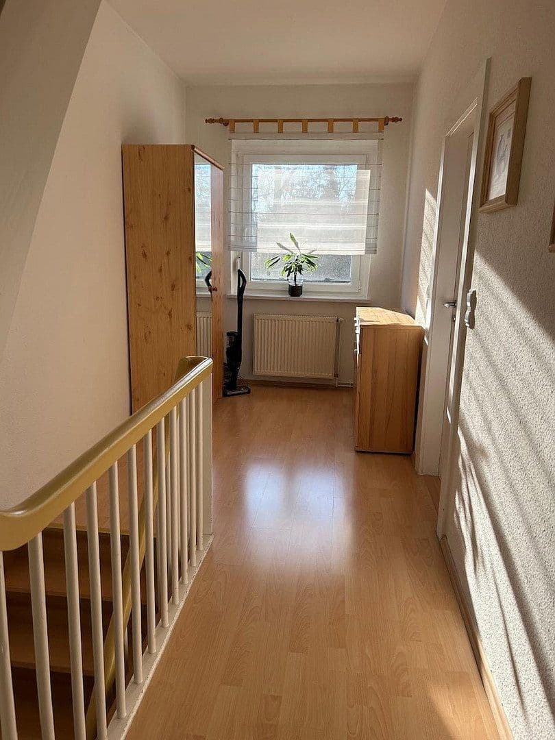 Prodej domu 127 m², pozemek 437 m², Halle (Saale), Sasko-Anhaltsko Prodej domu 127 m², pozemek 437 m², Halle (Saale), Sasko-Anhaltsko