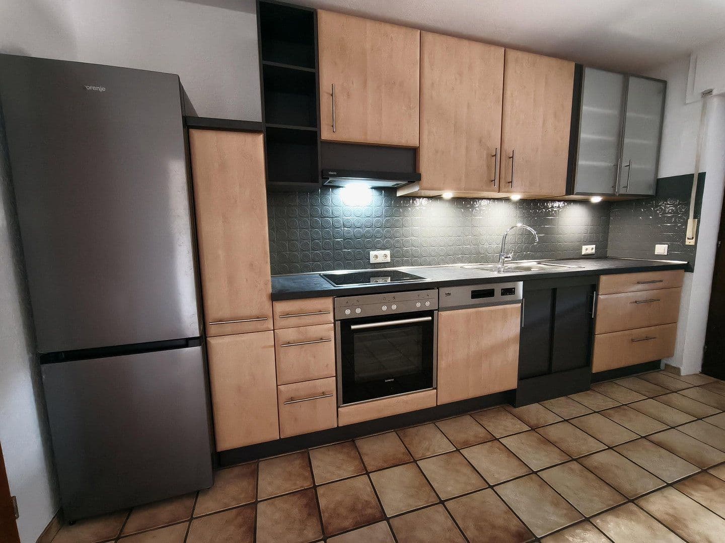 Pronájem bytu 2+1 90 m², Potsdamerstrasse 37, Alsdorf, Severní Porýní-Vestfálsko Pronájem bytu 2+1 90 m², Potsdamerstrasse 37, Alsdorf, Severní Porýní-Vestfálsko