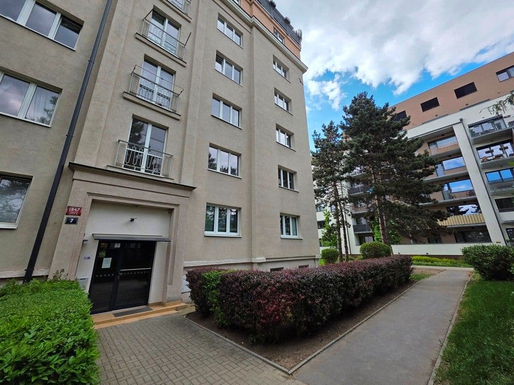 Prodej bytu 3+1 68 m², Sečská, Praha, Praha Prodej bytu 3+1 68 m², Sečská, Praha, Praha
