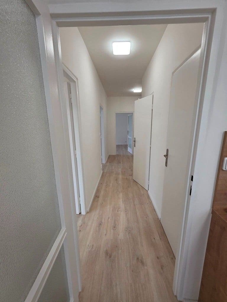 Prodej bytu 3+1 68 m², Sečská, Praha, Praha Prodej bytu 3+1 68 m², Sečská, Praha, Praha