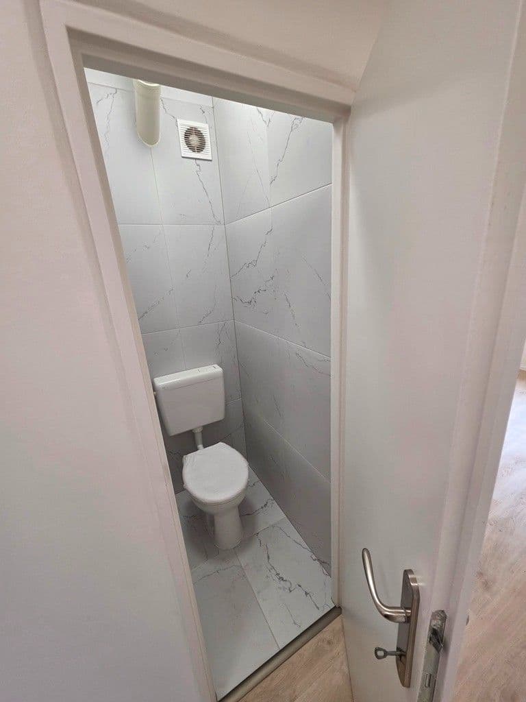 Prodej bytu 3+1 68 m², Sečská, Praha, Praha Prodej bytu 3+1 68 m², Sečská, Praha, Praha
