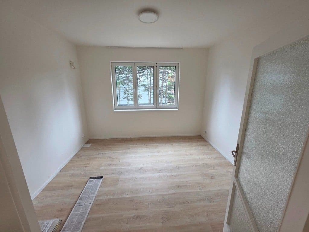 Prodej bytu 3+1 68 m², Sečská, Praha, Praha Prodej bytu 3+1 68 m², Sečská, Praha, Praha