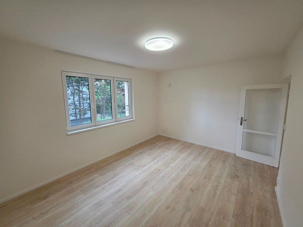 Prodej bytu 3+1 68 m², Sečská, Praha, Praha Prodej bytu 3+1 68 m², Sečská, Praha, Praha