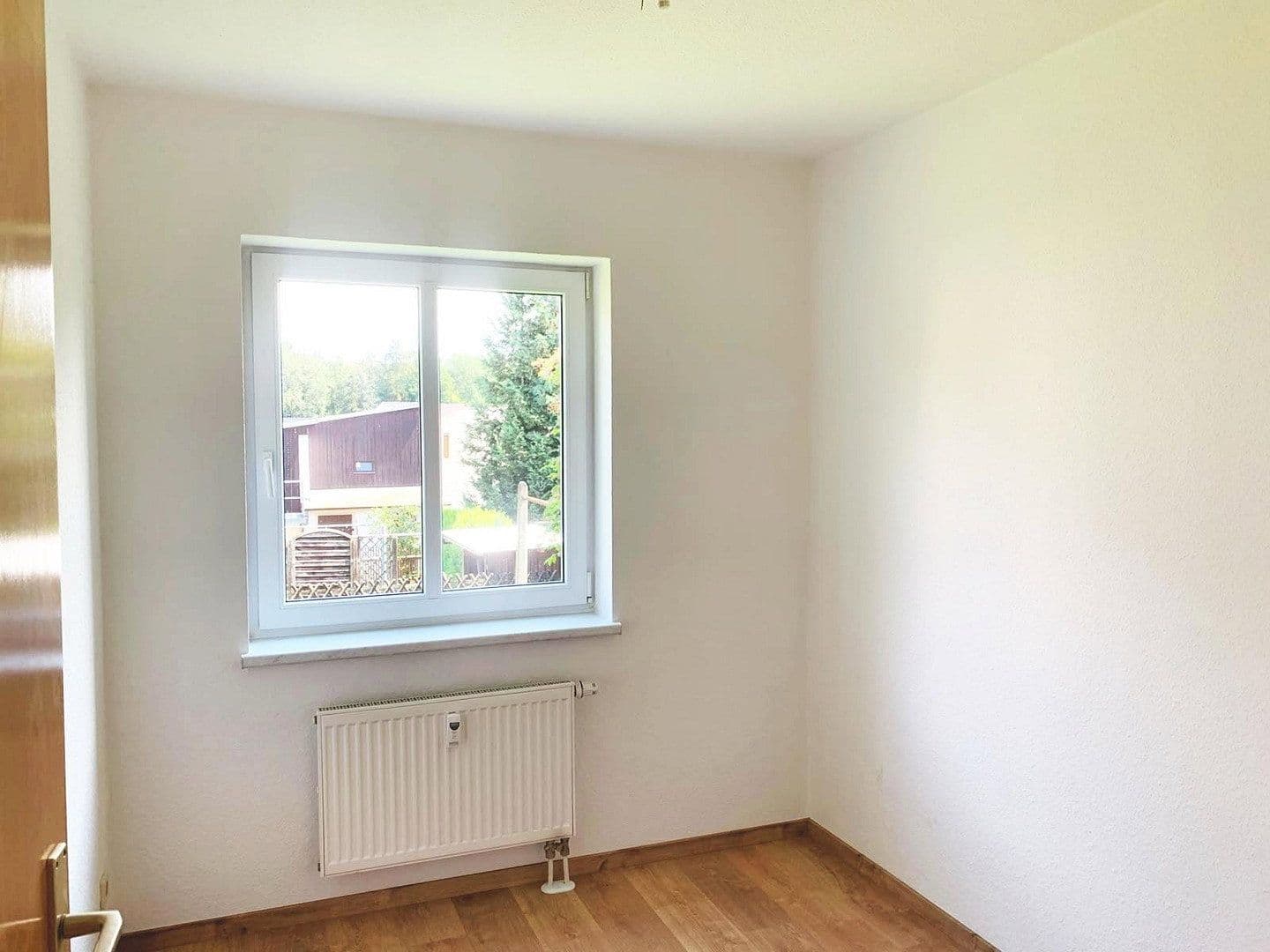 Pronájem bytu 3+1 62 m², Weststraße 9, Gersdorf, Sasko Pronájem bytu 3+1 62 m², Weststraße 9, Gersdorf, Sasko